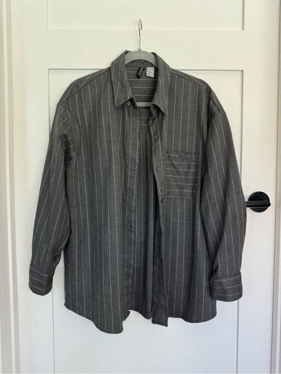 H&M Tops - H&M Divided Charcoal Gray Pinstripe Shirt Jacket